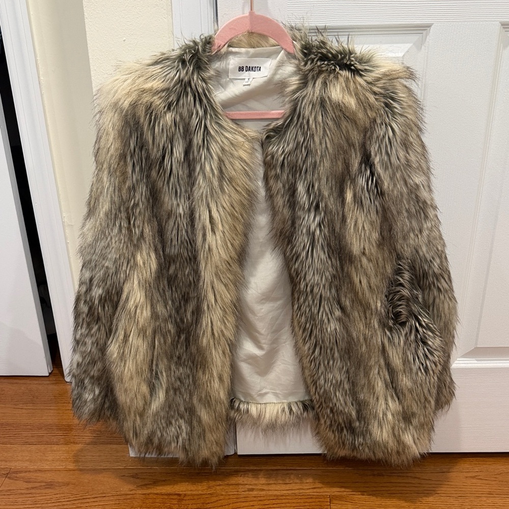 BB Dakota Girls Faux Fur Coat in Taupe & Gray Tones
